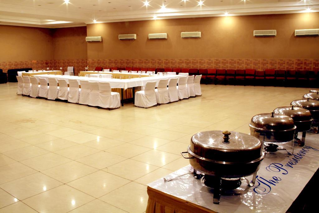 The Presidency Hotel Bhubaneswar Luaran gambar