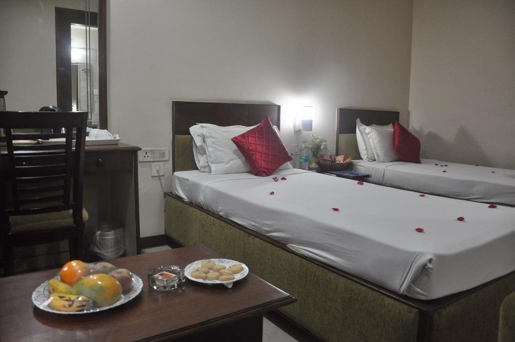 The Presidency Hotel Bhubaneswar Bilik gambar